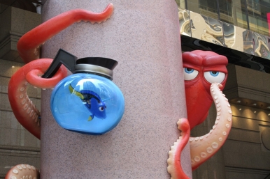 Hank the octopus greets visitors at Times Square, Causeway Bay; Photo © Hong Kong Tourism Board