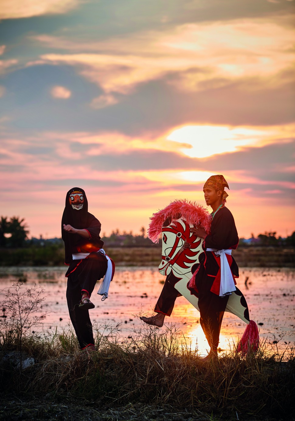 Originally from Java, the kuda kepang dance is so named because of its movements, which resemble a galloping horse